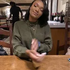 Fefe photo on Jungo Live