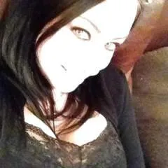 Gothicgirl photo on Jungo Live