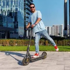 James photo on Jungo Live