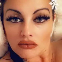 Sexkitten🦄 photo on Jungo Live