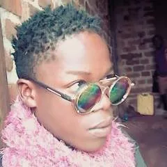 Lisa photo on Jungo Live