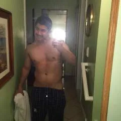 Xxxrko25xxx photo on Jungo Live