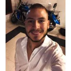 Adams photo on Jungo Live