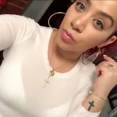 Angelina Shaw photo on Jungo Live