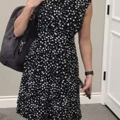 Liz photo on Jungo Live