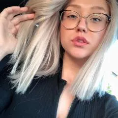 Sonia photo on Jungo Live