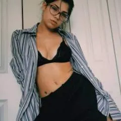 Lora photo on Jungo Live