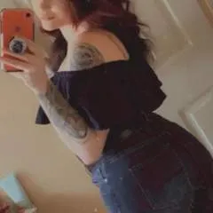 Kikmegoddessveno photo on Jungo Live