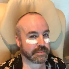 Carry photo on Jungo Live