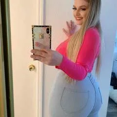 Alice Holand photo on Jungo Live