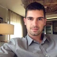 Hernandez photo on Jungo Live