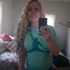 Kingandqueen photo on Jungo Live