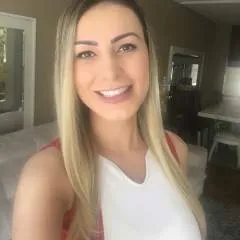 Daniela Smith photo on Jungo Live