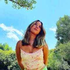 Sapphire photo on Jungo Live