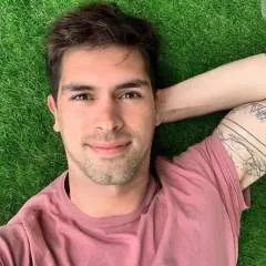 Hernandex Lee photo on Jungo Live