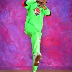 Johnmary photo on Jungo Live