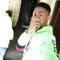 Johnmary photo on Jungo Live