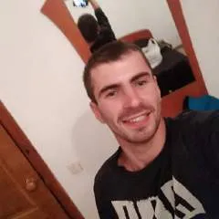 Russell photo on Jungo Live