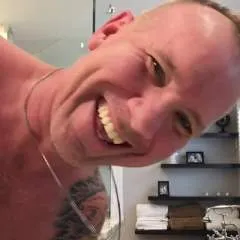 Johnny photo on Jungo Live