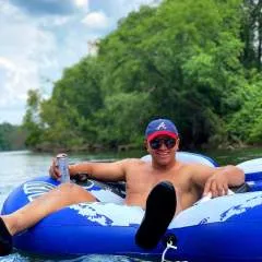 Derrickiss photo on Jungo Live