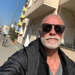 Aaron photo on Jungo Live