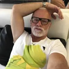 Aaron photo on Jungo Live