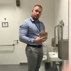 Leon James photo on Jungo Live