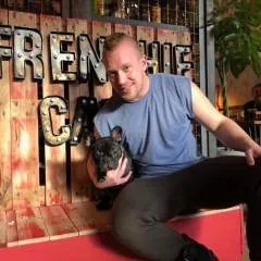 Leon James photo on Jungo Live