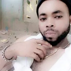 Moise........ photo on Jungo Live