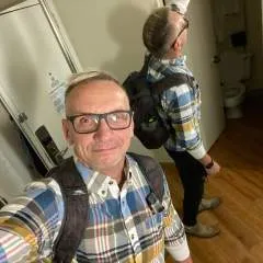 Cliff photo on Jungo Live