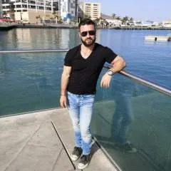 Byron photo on Jungo Live