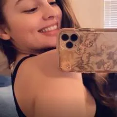 Irene photo on Jungo Live