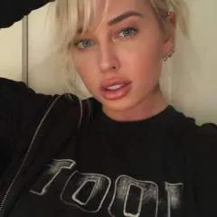 Aisha.... photo on Jungo Live