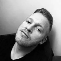 Larry Love photo on Jungo Live