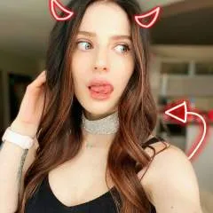 Ysabella photo on Jungo Live