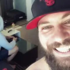 Ralph0 photo on Jungo Live