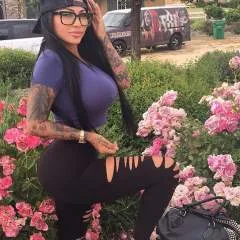 Jane79 photo on Jungo Live