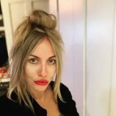 Dellabarton photo on Jungo Live