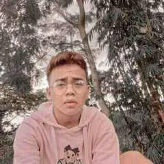 Lloyd........ photo on Jungo Live