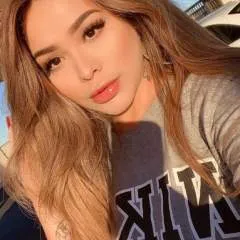 Emily photo on Jungo Live