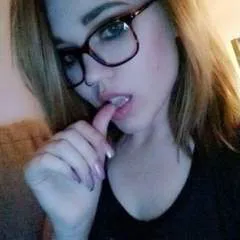 Lizzy photo on Jungo Live