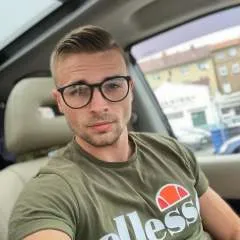 Johnramo photo on Jungo Live