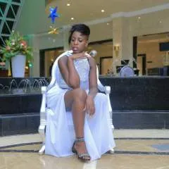 Sheila photo on Jungo Live