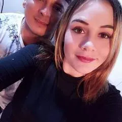 Parejacaliente photo on Jungo Live