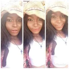 Sweet Punani Horny Vibes photo on Jungo Live