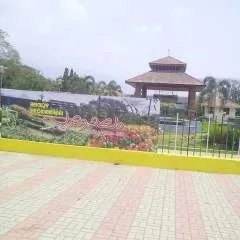 Jijomm photo on Jungo Live