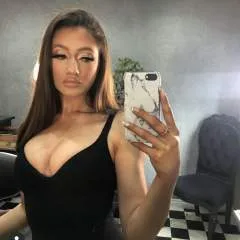 Abs photo on Jungo Live