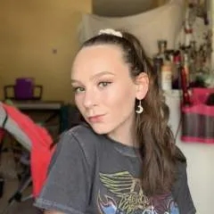 Bella photo on Jungo Live