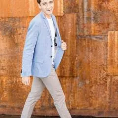 Wesley photo on Jungo Live