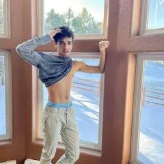 Wesley photo on Jungo Live